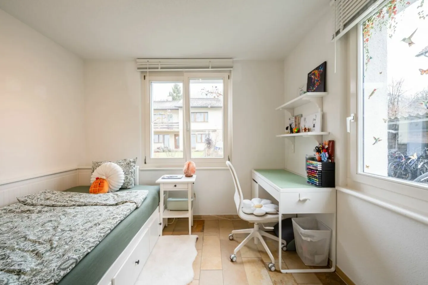 Mediterranean living experience with garden - Photo 5 of 6