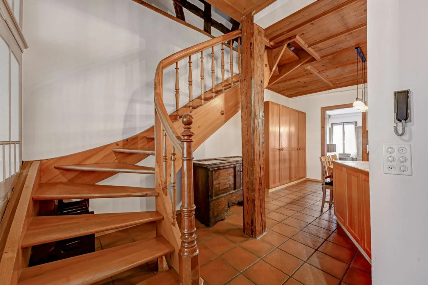 Historical dream home over four floors in the heart of the old town of Stein am Rhein - Photo 2 of 13