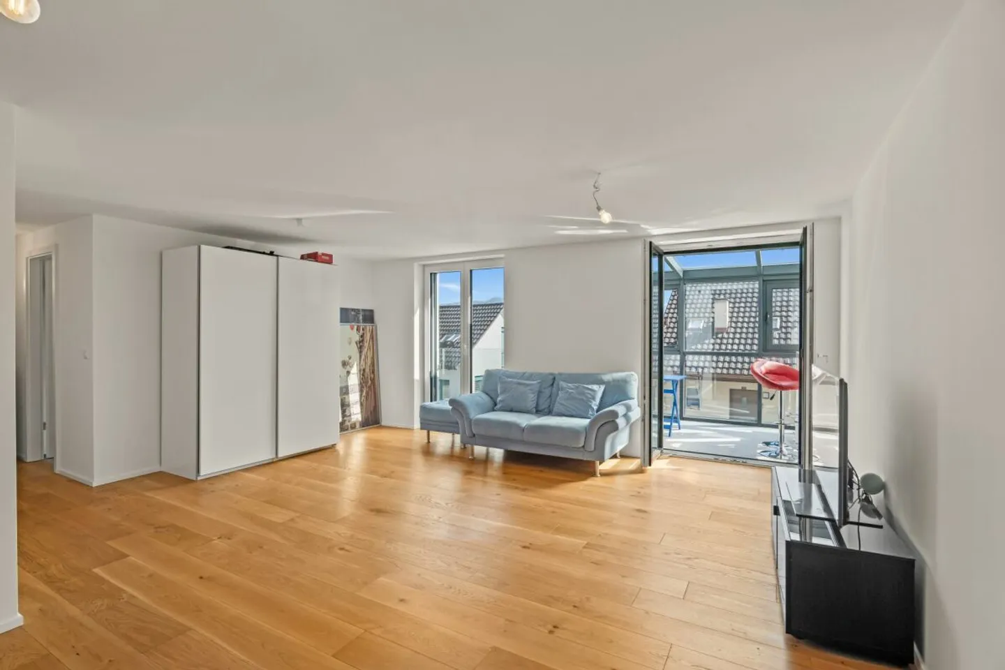 Living with a View - Your New Home in Lausen - Photo 13 of 13