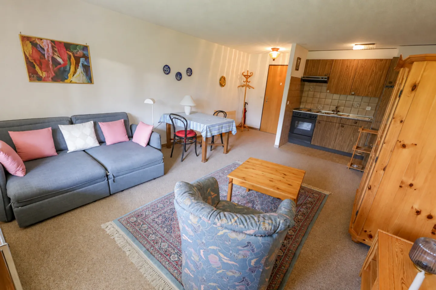 Cozy studio apartment on the ground floor near the village center - Photo 4 of 13
