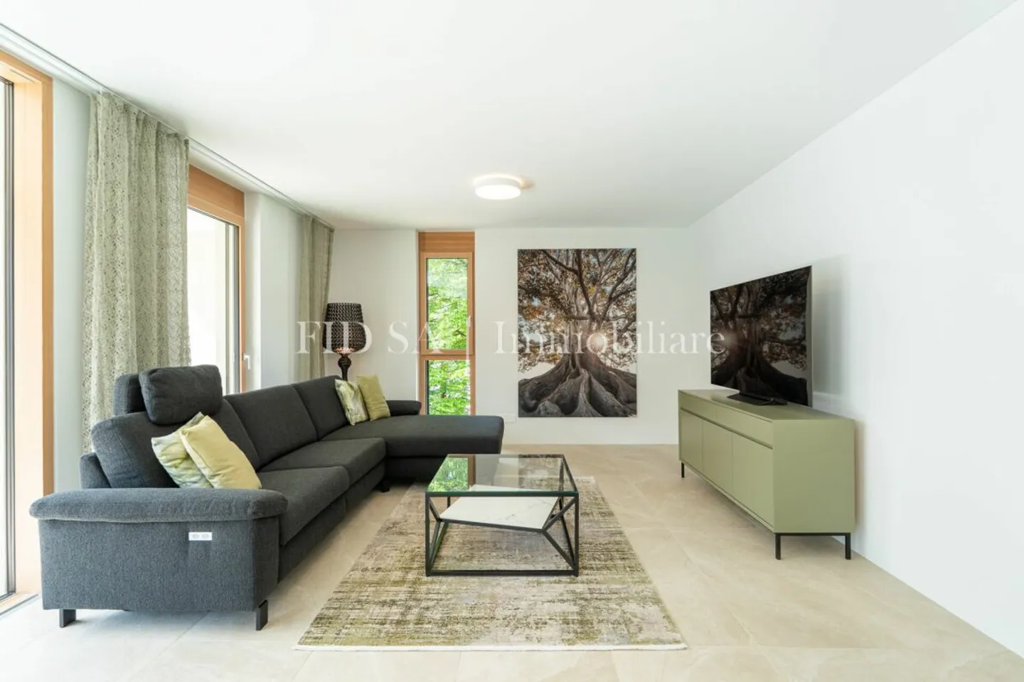 MINUSIO - Newly built apartment with generous spaces and modern architecture - Photo 4 of 10