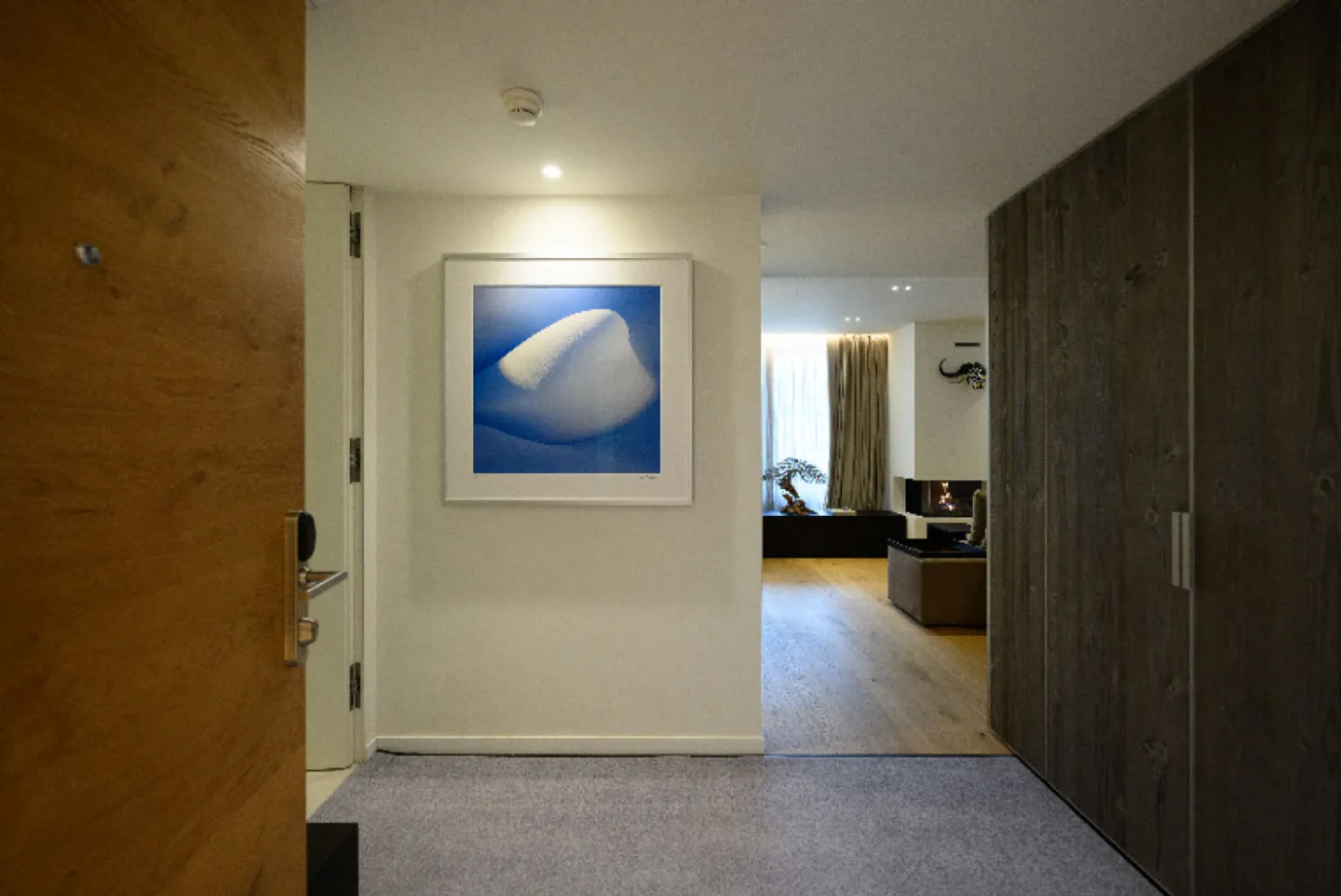 APARTMENT FOR THE HIGHEST DEMANDS - Photo 6 of 13