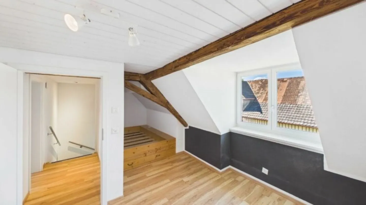 Viele Nutzungsmöglichkeiten mit 7.5 - Zimmer - Foto 9 di 13