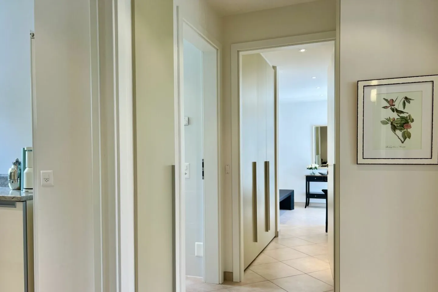 Appartement Charmant avec Piscine - Photo 10 sur 13