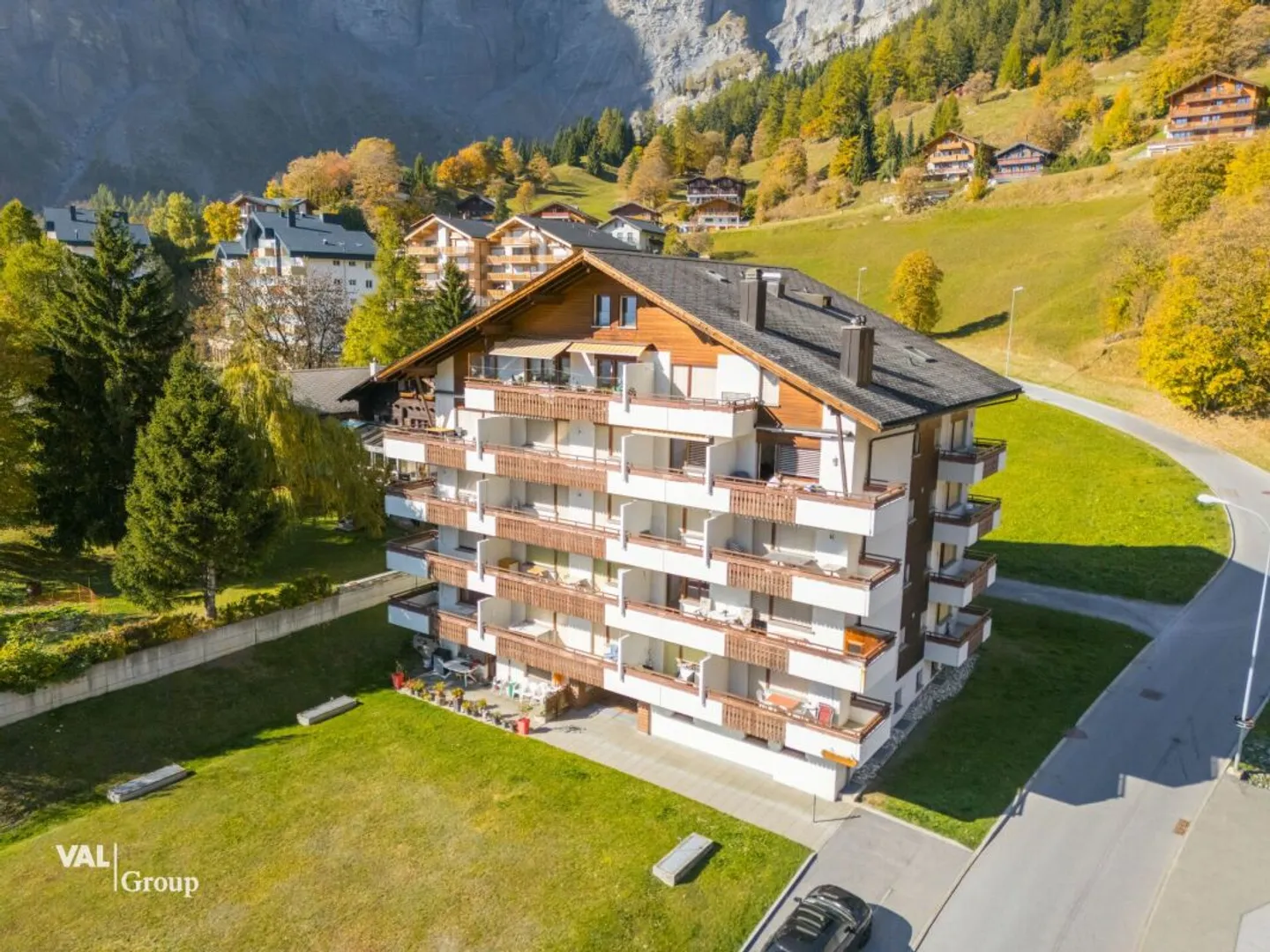 Quiet attic apartment near the thermal baths - furnished & ready to move in - Photo 10 of 11