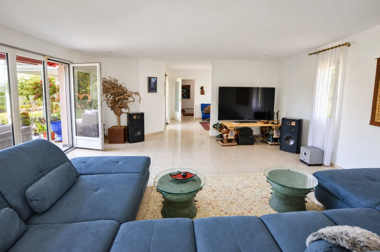 Geräumiges Einfamilienhaus mit Wohnung - Foto 3 von 13