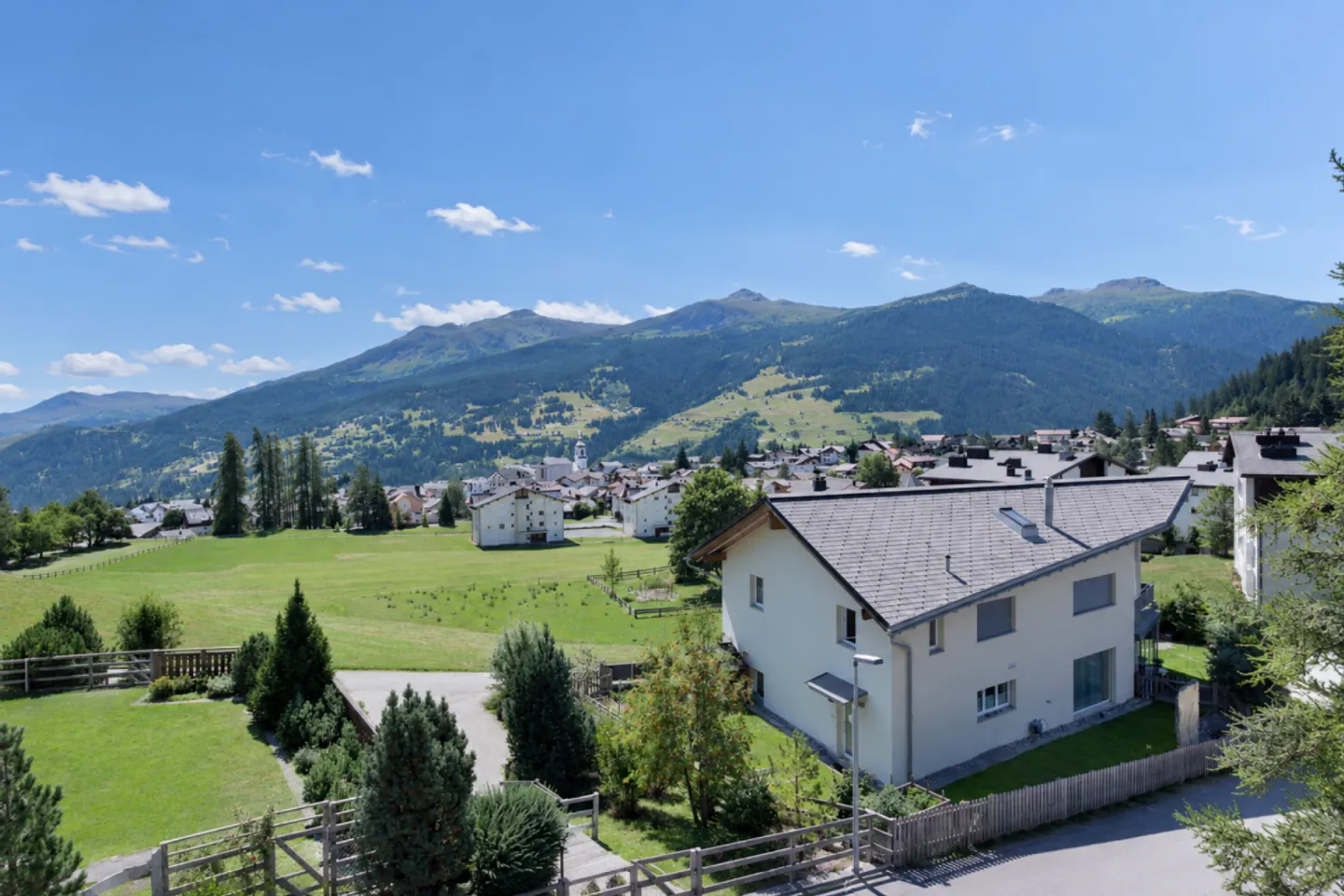 Appartamento 2.5 locali nel bel quartiere residenziale La Senna - Foto 2 di 13