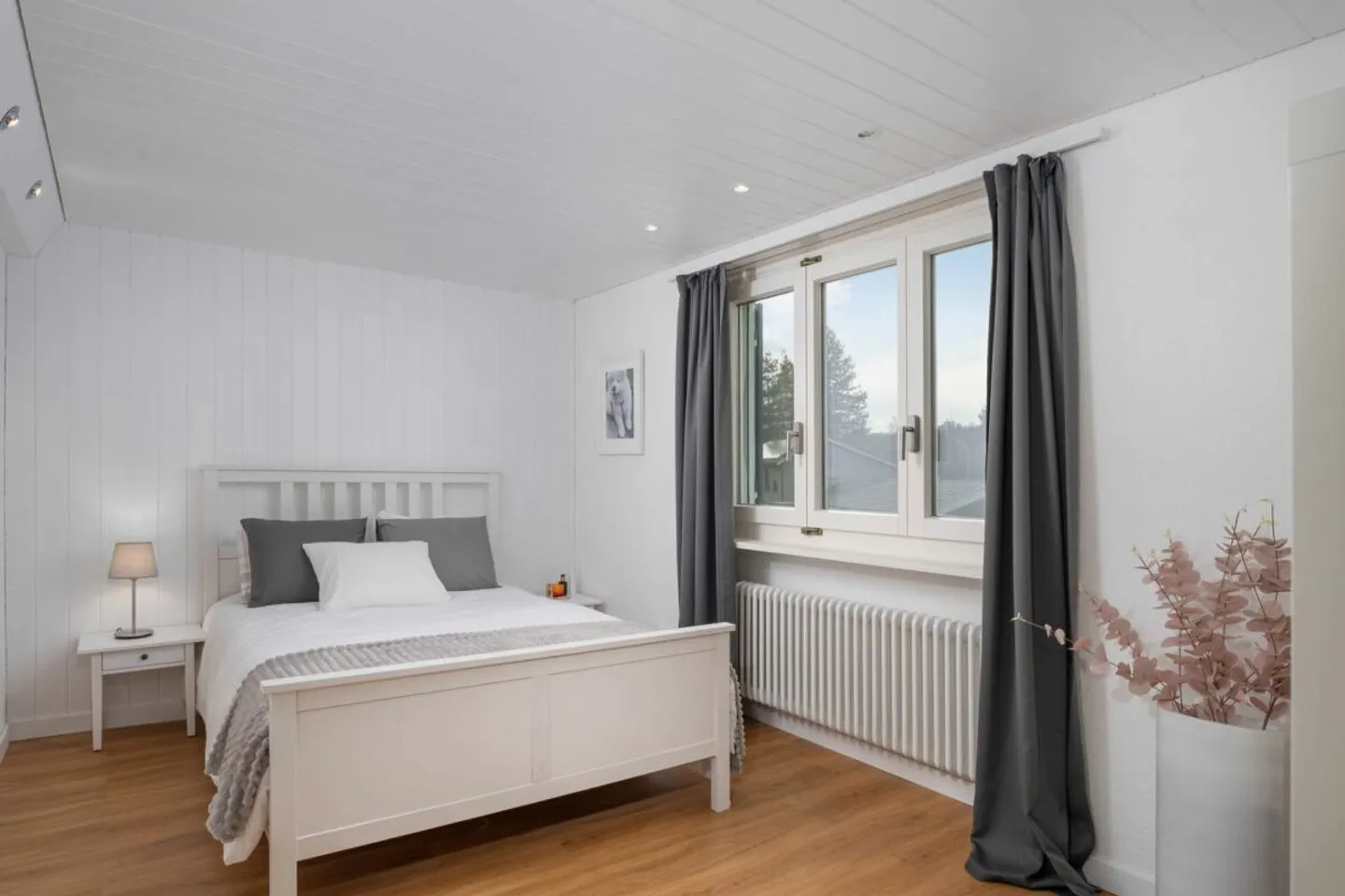 Complètement rénové, avec piscine et vue imprenable ! - Photo 12 sur 13