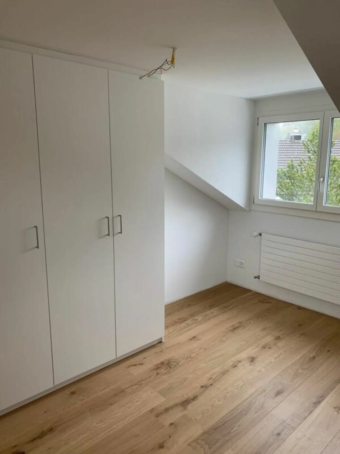 Modernes Apartment mit Balkon - Foto 8 von 9