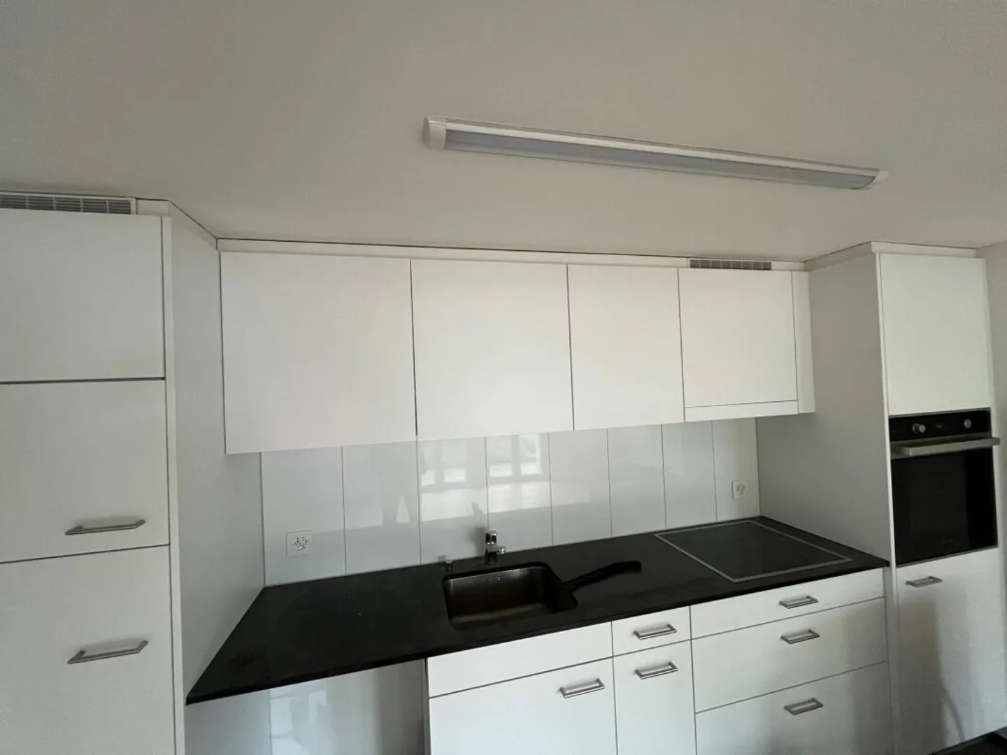 Appartement lumineux de 2,5 pièces dans un emplacement calme à Staad - Photo 7 sur 11