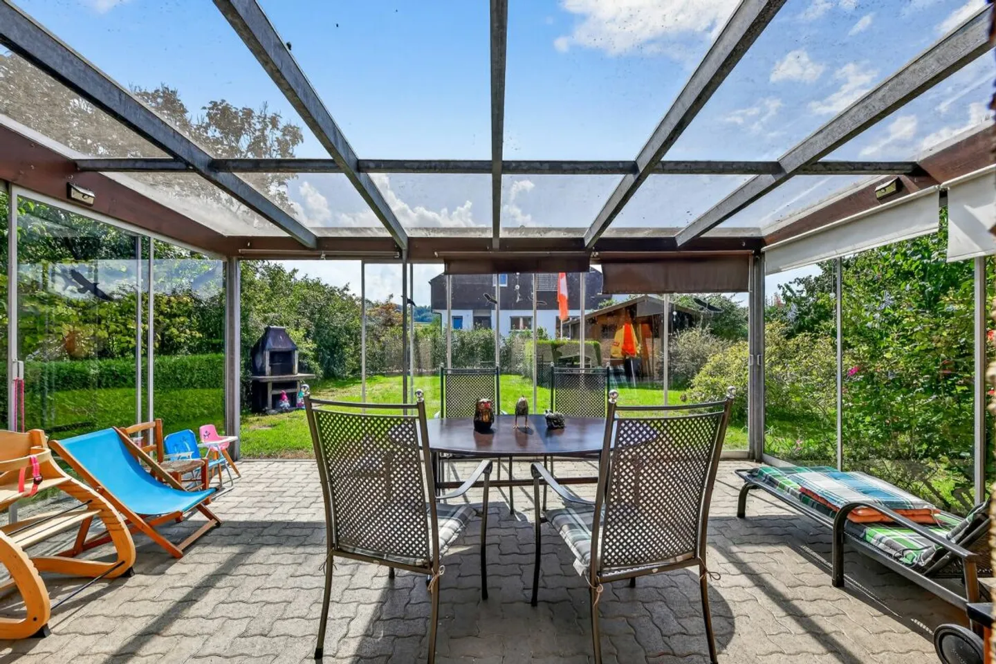 Paradis familial ensoleillé et calme avec jardin près de Kreuzlingen - Photo 8 sur 13