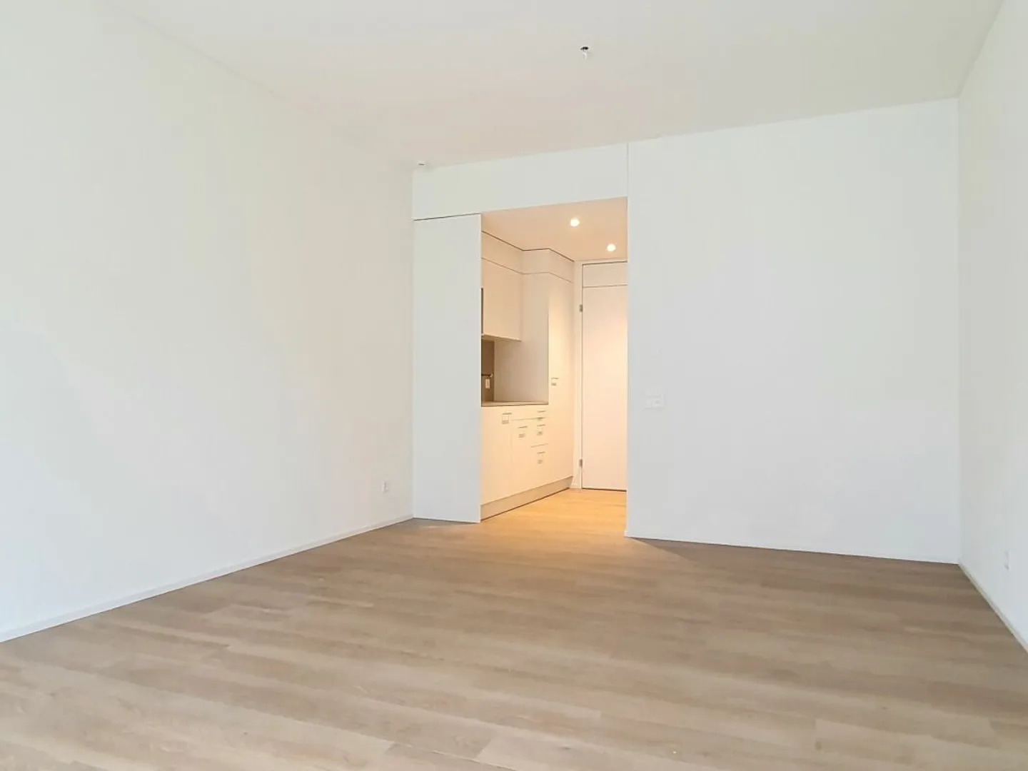 Studio moderne avec services hôteliers - Photo 1 sur 5