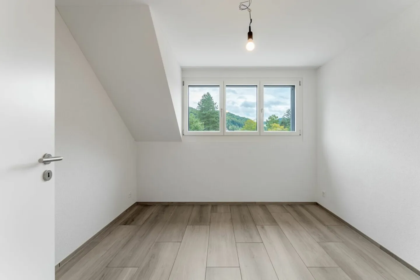 Modernes Apartment mit Wintergarten - Foto 11 von 13