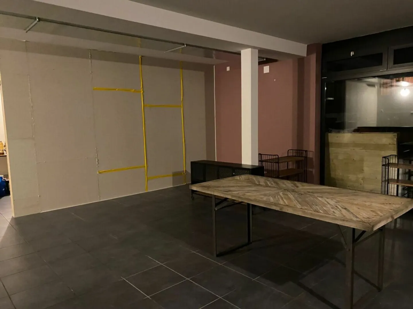 Grosszügiger und attraktiver Gewerberaum - Foto 2 von 7