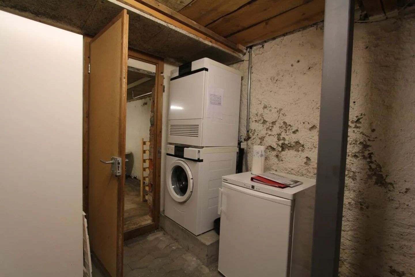 Grosszügige 3.5 Zimmerwohnung mit schönem Sitzplatz - Photo 9 sur 12