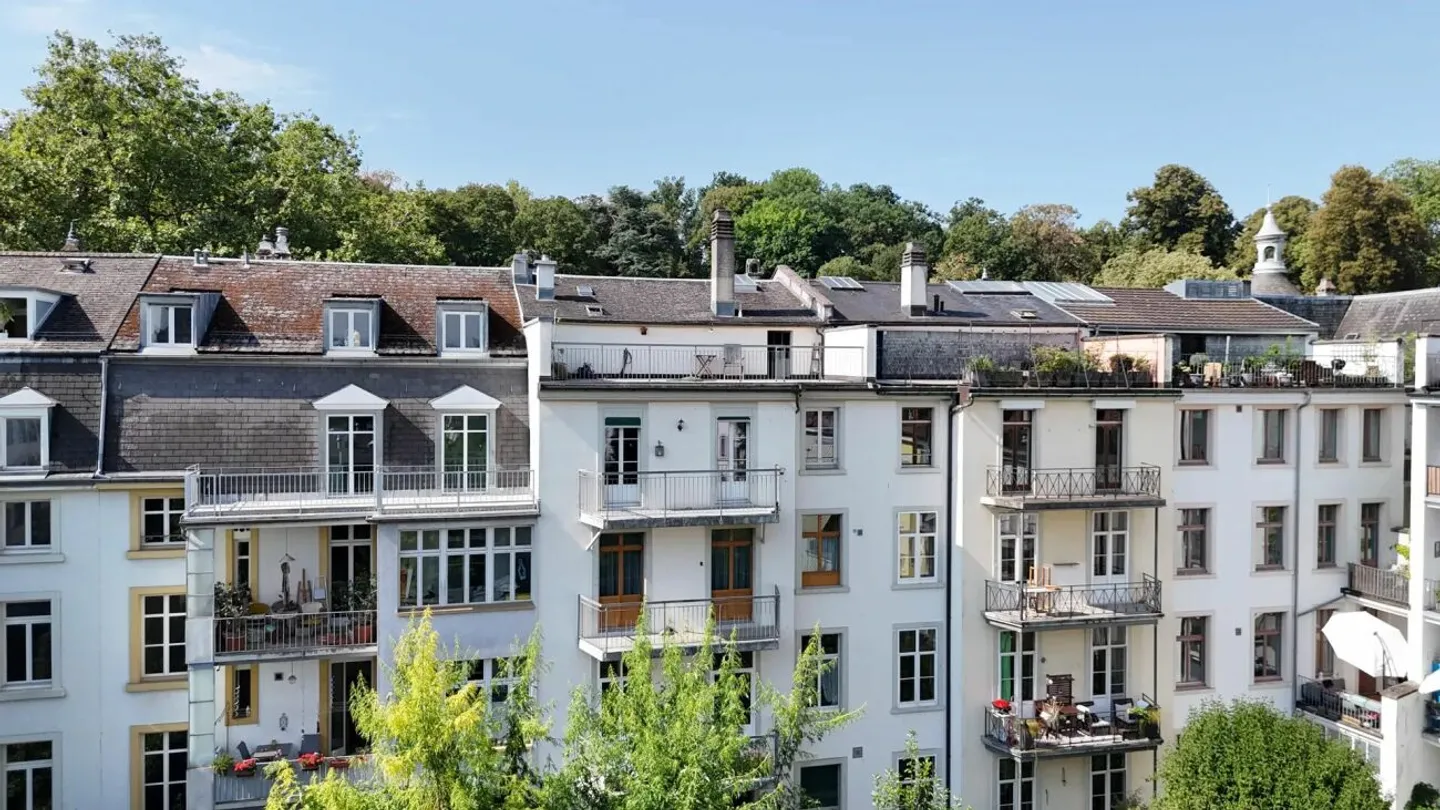 Charming city apartment in Gundeli - Photo 1 of 13