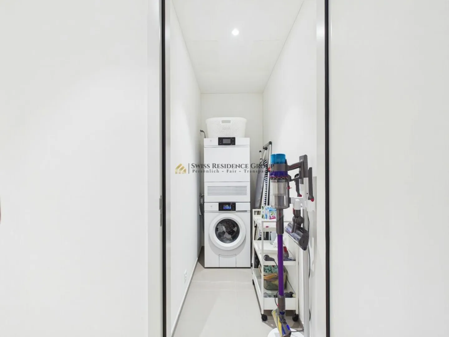 Luminoso appartamento da sogno di 3,5 stanze con balcone a Cham - Foto 7 di 13