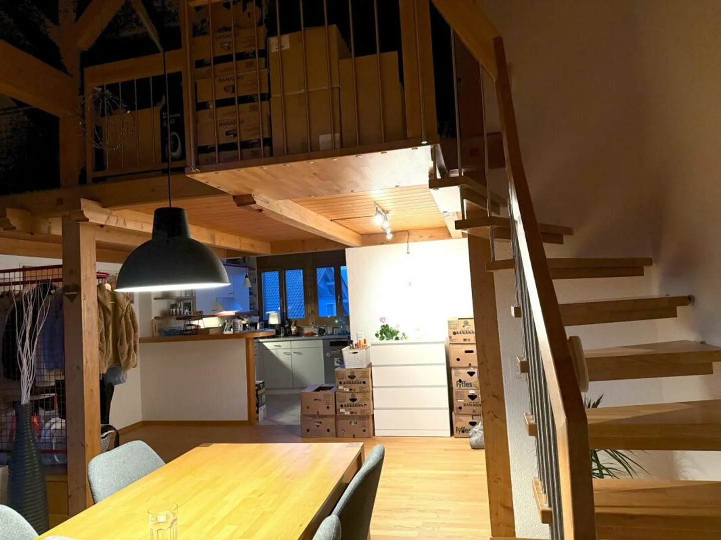 Attikawohnung mit grosszügigem und gemütlichem Innenausbau - Photo 5 of 13