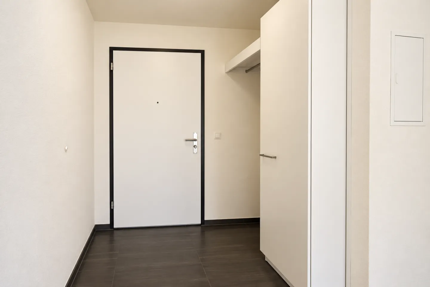 Helle 3.5-Zimmer-Wohnung im Erdgeschoss mit Gartensitzplatz! - Photo 8 of 13