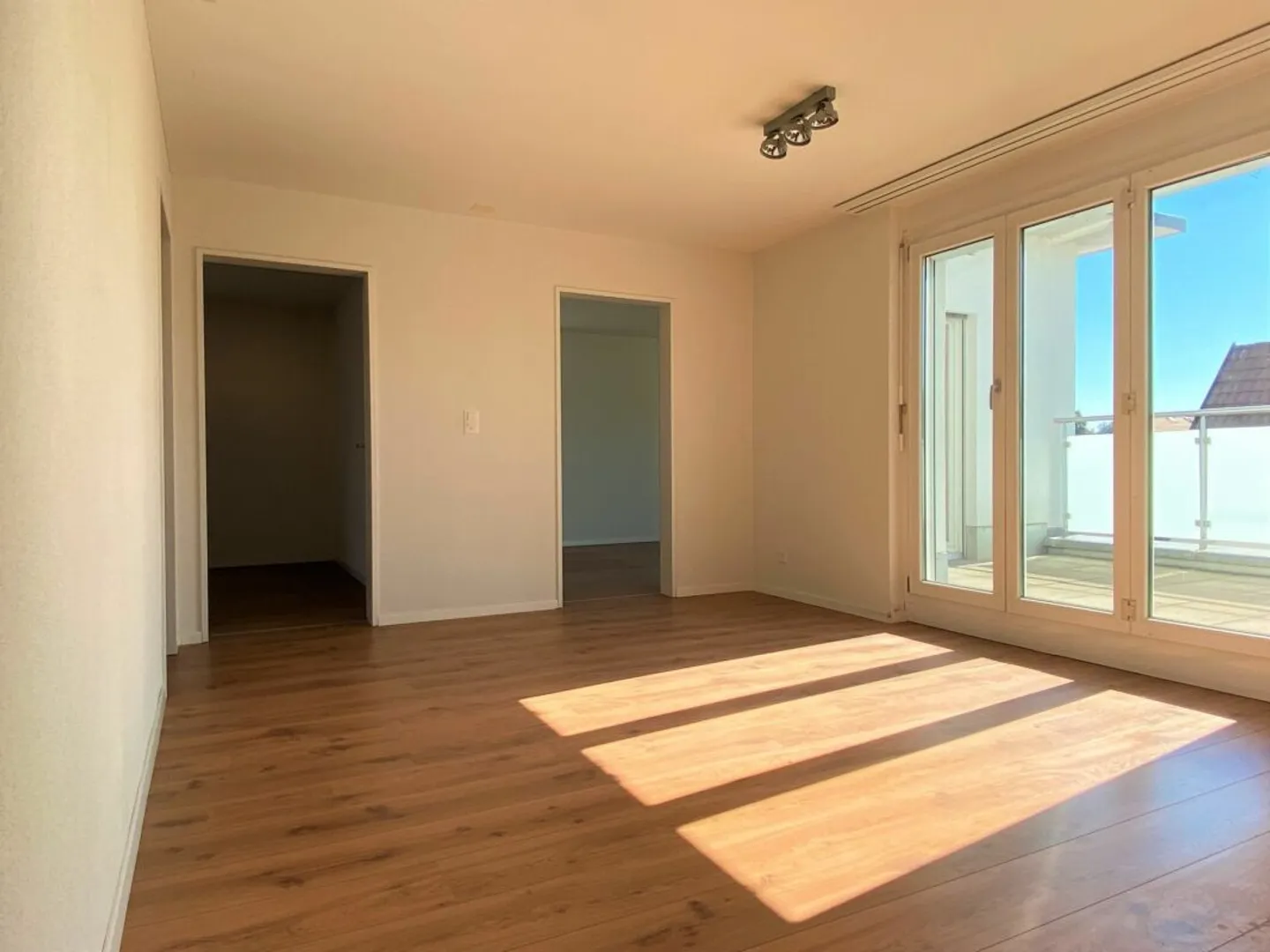 Traumhafte Attika-Wohnung mit Terrasse - Foto 9 von 13