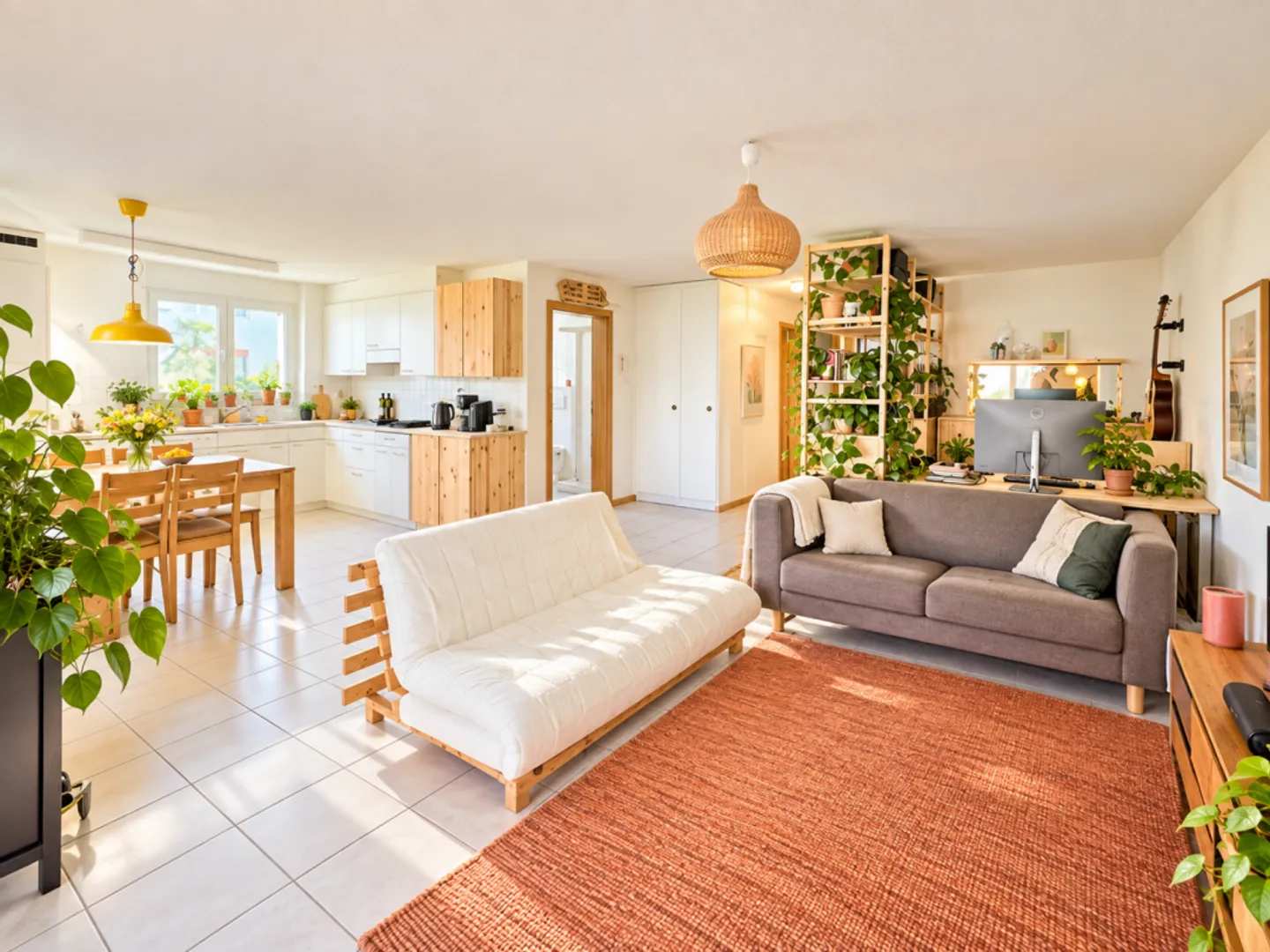 Living with Garden! Bright 2.5 Room Apartment with a lot of Living Feel - Photo 3 of 8