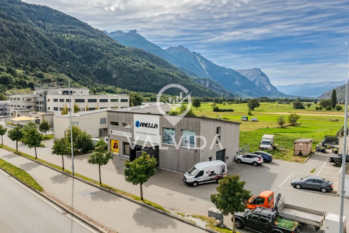 Geschäfts- Büro- Praxisräumlichkeiten - Wählen Sie eine Etage und starten Sie durch - Foto 6 von 13