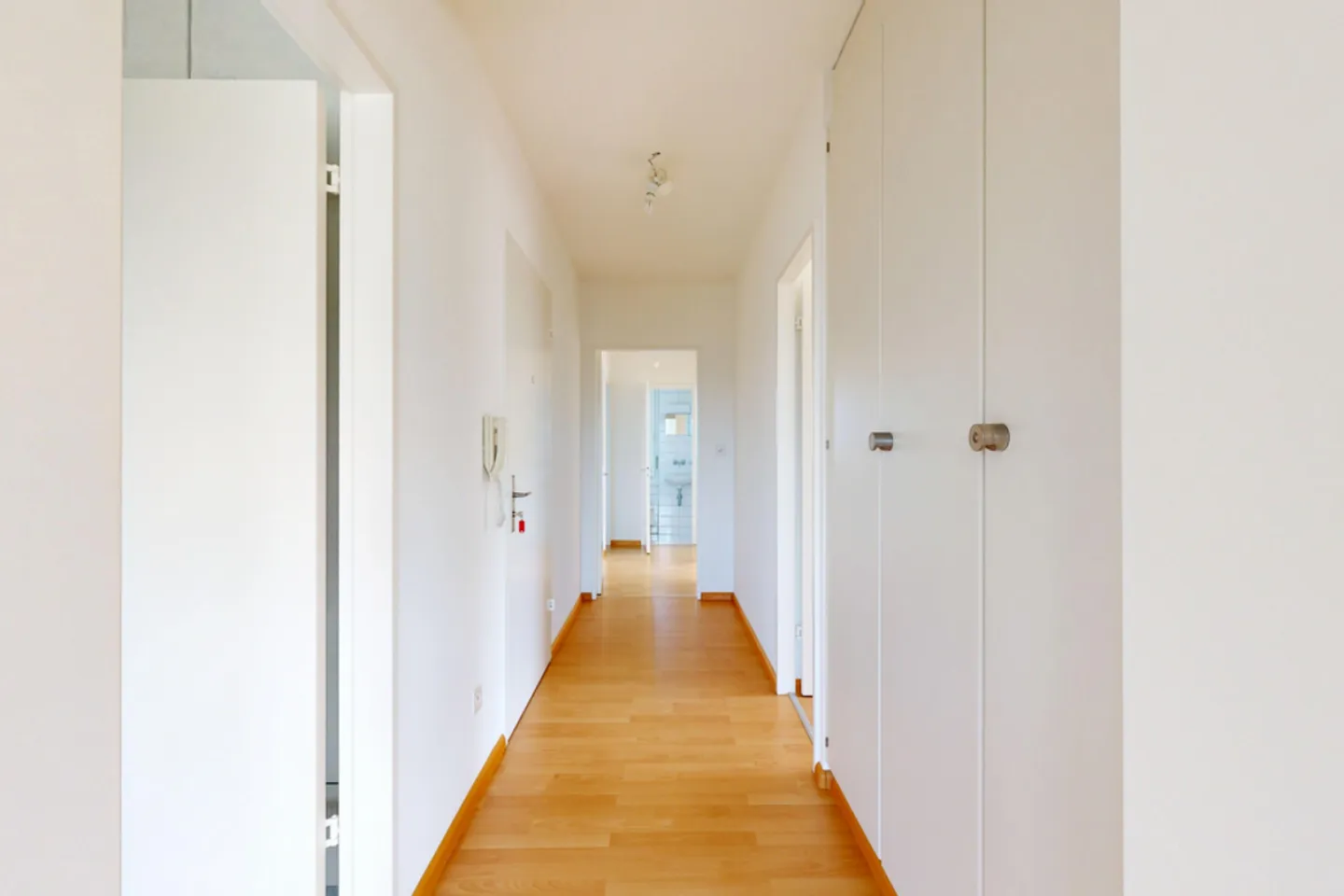 Charmante Wohnung mit Balkon - Foto 8 von 12