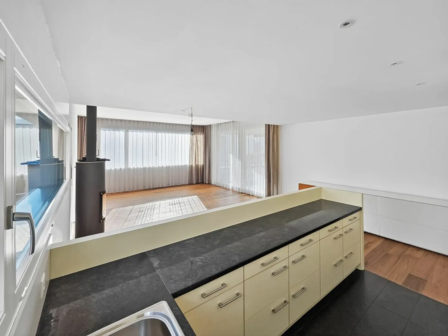 Sunny Family Paradise with Terrace and Garden - Photo 2 of 13