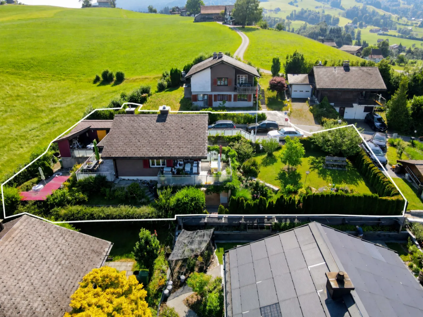 Incantevole Casa di Campagna con Vista Lago - Foto 1 di 13