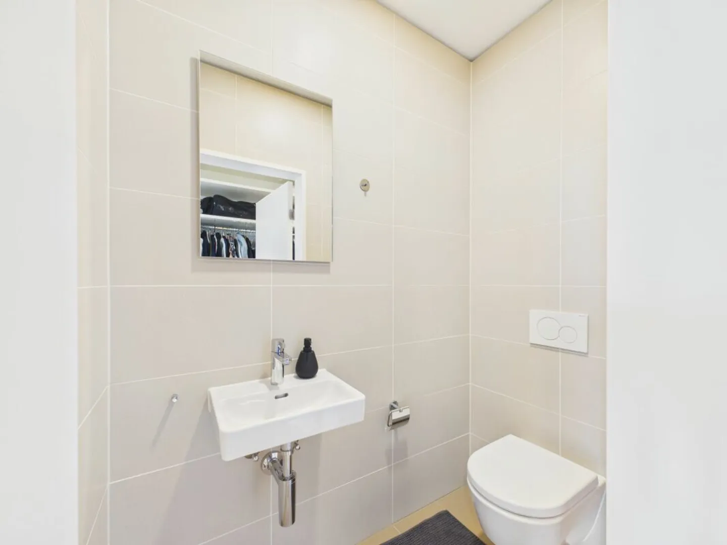 Stilvolles Apartment mit Stadtblick - Foto 9 von 13