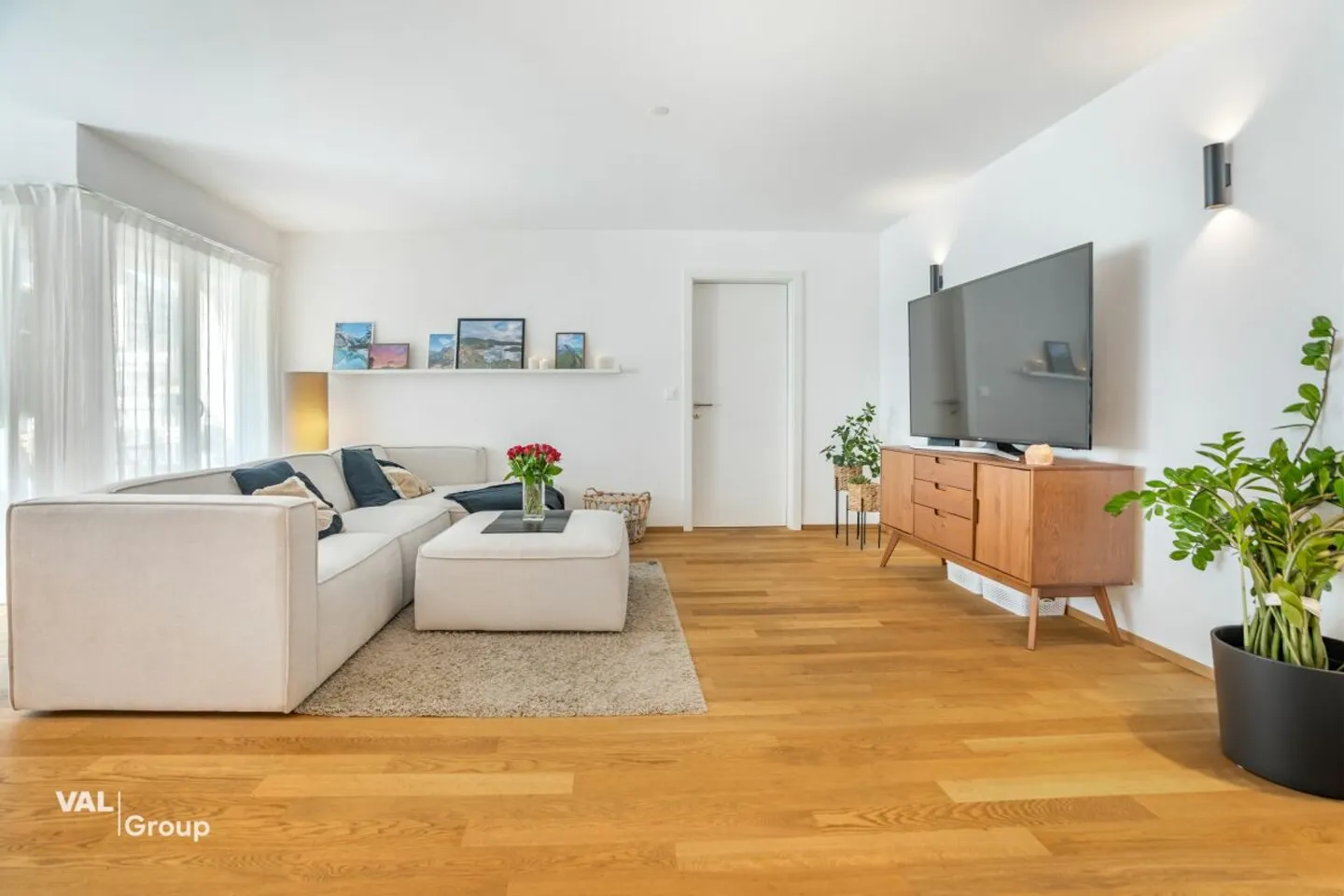 Modernes Apartment im Zentrum von Brig - Foto 3 von 13