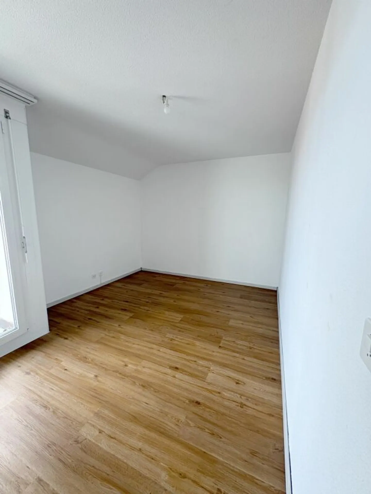 Spacieux appartement de 4.5 pièces avec vue imprenable et 170 m² de surface utile - Photo 7 sur 13