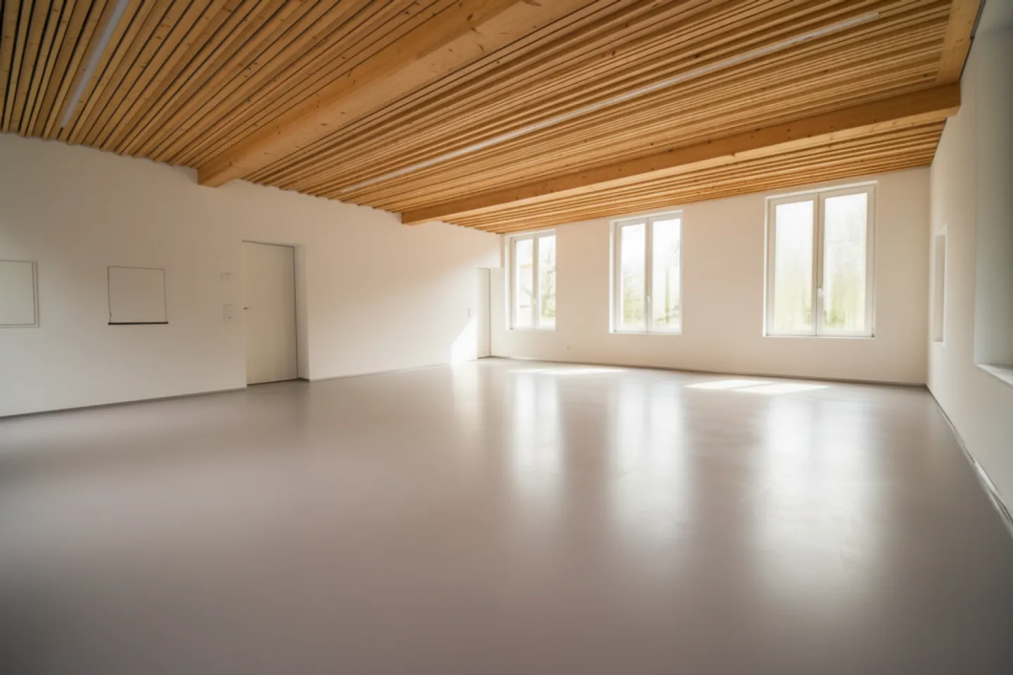 Charmante Landliegenschaft mit Wohn- und Geschäftsräumen - Foto 3 von 13