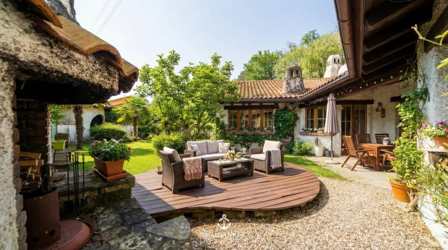 Grosszügiges Einfamilienhaus mit Pool - Foto 4 von 13