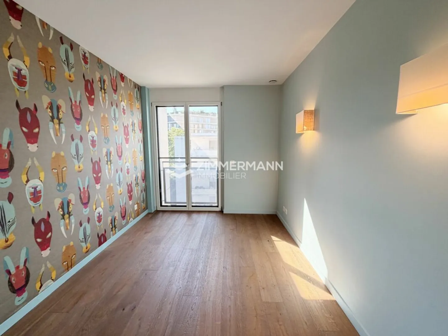 Wunderschöne 5-Zimmer-Wohnung teilweise möbliert mit großer Terrasse und freiem Blick! - Foto 6 von 8