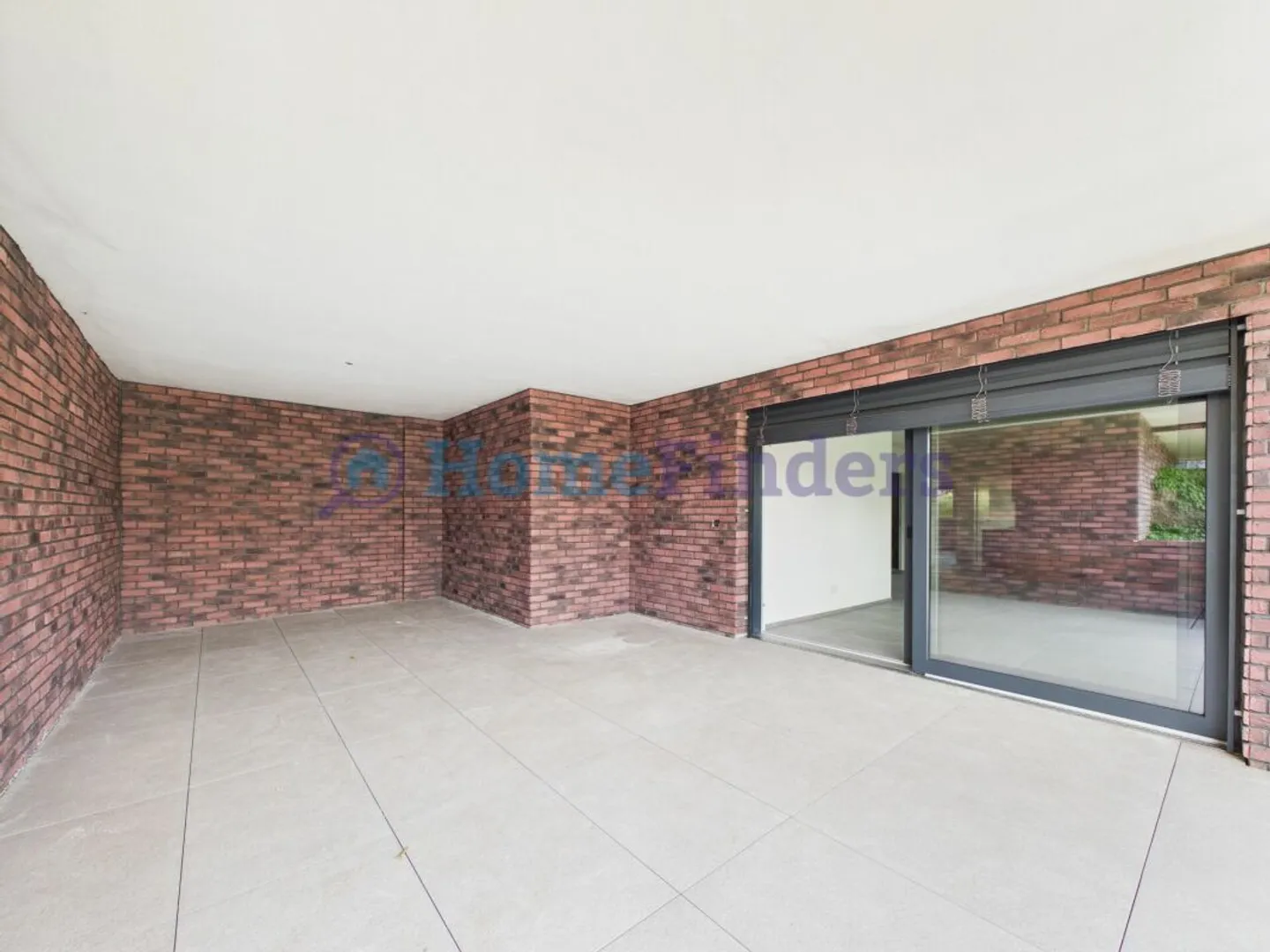 Modernes Apartment mit grosser Terrasse - Foto 1 von 10