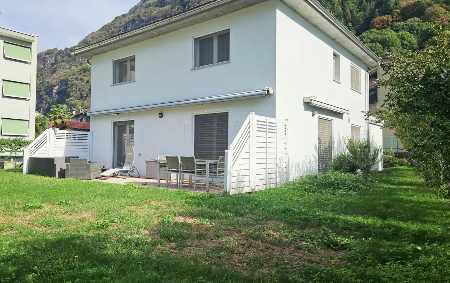 SPACIOUS SINGLE-FAMILY HOUSE WITH 5.5 ROOMS IN OSOGNA - Photo 1 of 13