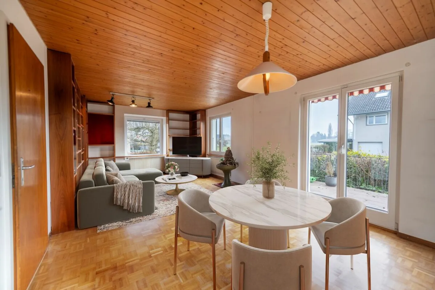 Maison individuelle avec jardin et possibilités d'aménagement - Photo 2 sur 13