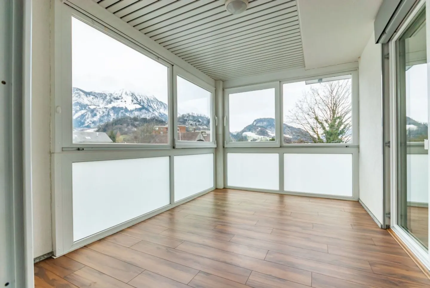 Grosszügige 5.5-Zimmer-Wohnung - Foto 4 von 10