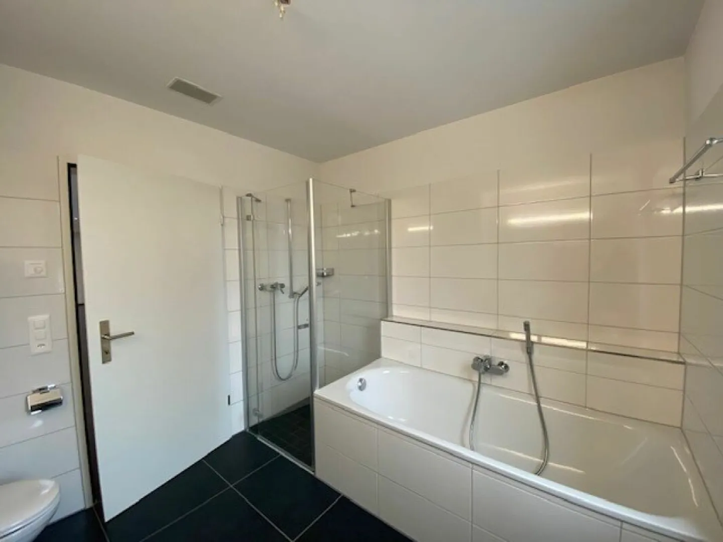 Vivre et profiter de la vue en toute tranquillité - Photo 5 sur 9