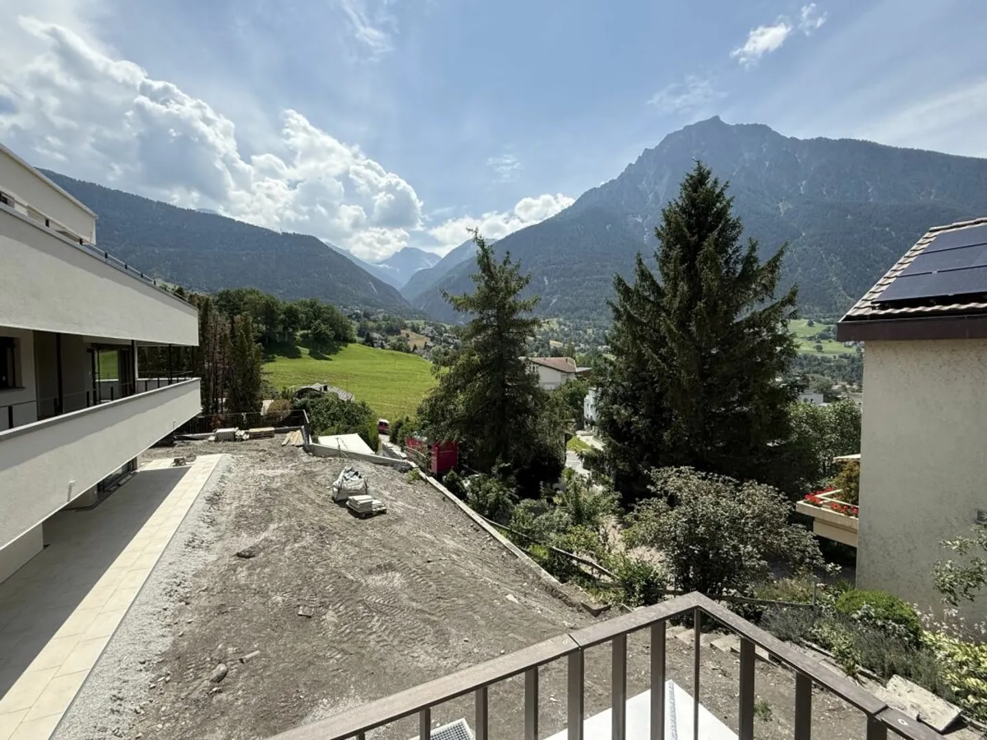 Unique apartment with alpine views in Brig and large sun terrace - Photo 1 of 13