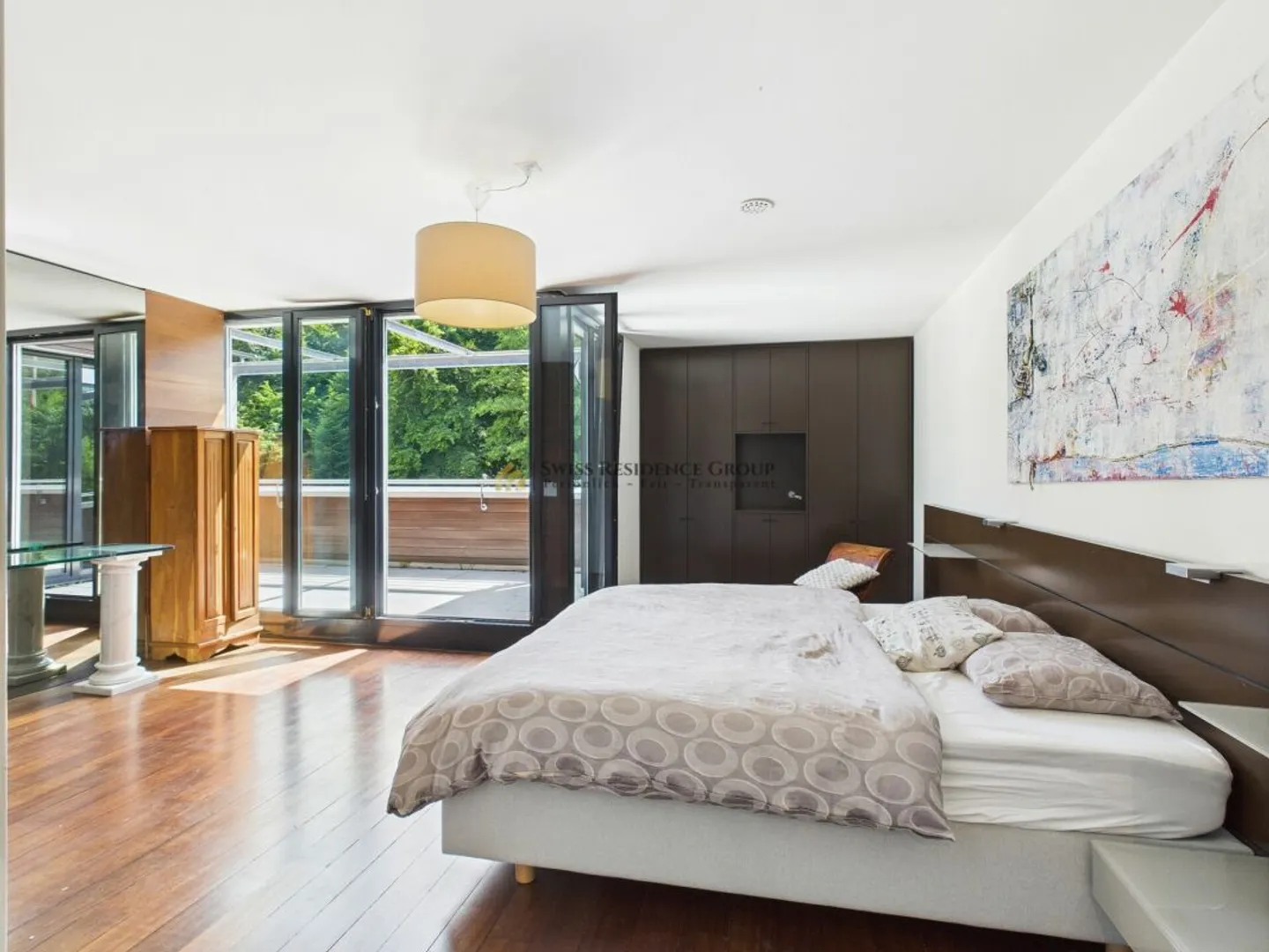 Traumhaftes Doppelfamilienhaus: Luxus, Natur und Exklusivität auf höchstem Niveau - Photo 12 of 13