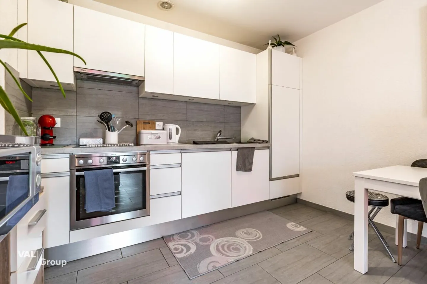 Charming Apartment in La Tour-de-Trême - Photo 3 of 10