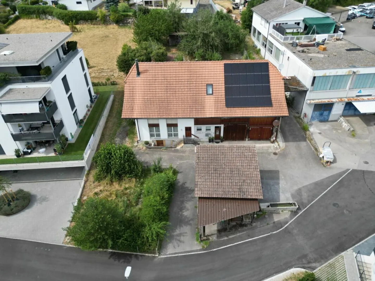 Terrain de construction exclusif dans un emplacement attrayant - Photo 5 sur 11
