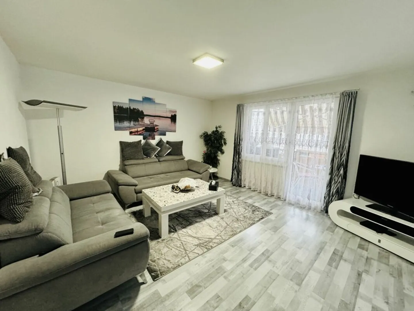 Investissement sûr Immeuble entièrement loué à Brüttisellen - Photo 4 sur 12