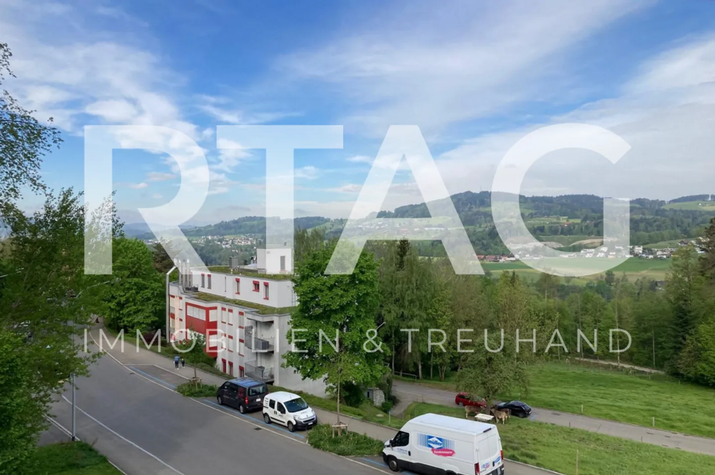 4-room apartment - Photo 1 of 13