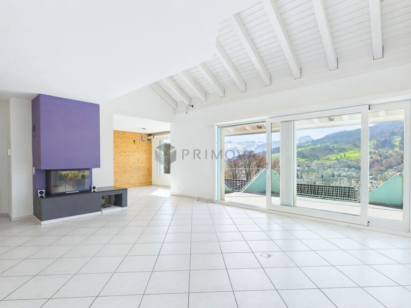 Charmante Doppelhaushälfte mit Bergblick - Foto 4 von 12