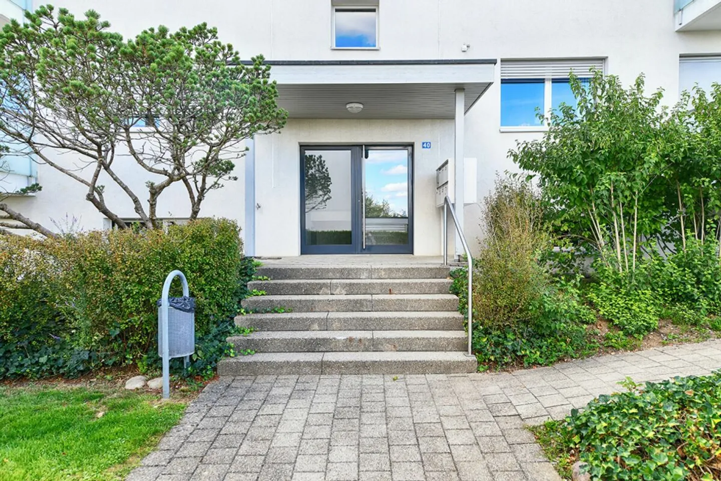 Appartamento in condominio di 5,5 locali in una zona residenziale tranquilla con vista sul verde - Foto 13 di 13