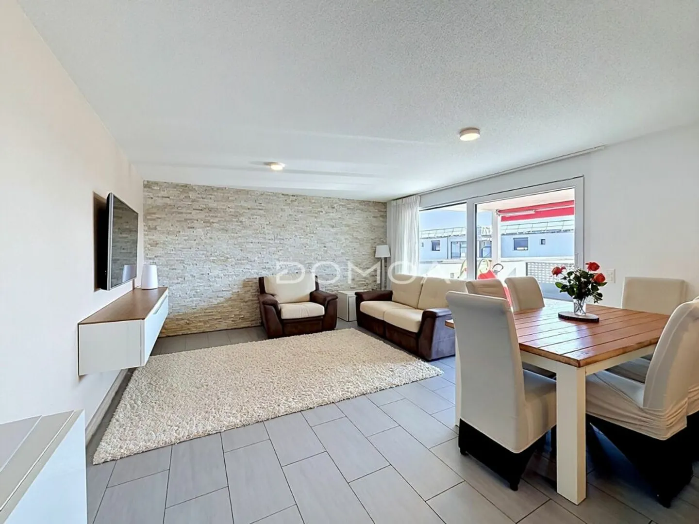 Schöne 4,5-Zimmer-Wohnung mit großer Terrasse - Foto 2 von 8