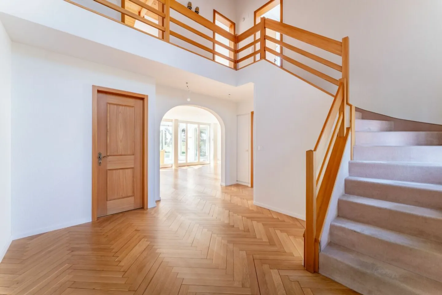 Einfamilienhaustraum mit Wintergarten an der Landwirtschaftszone - Photo 2 of 13